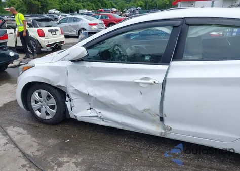 2016 Hyundai Elantra Se/Sport/Limited из США, поврежденный, VIN 5NPDH4AE7GH799350